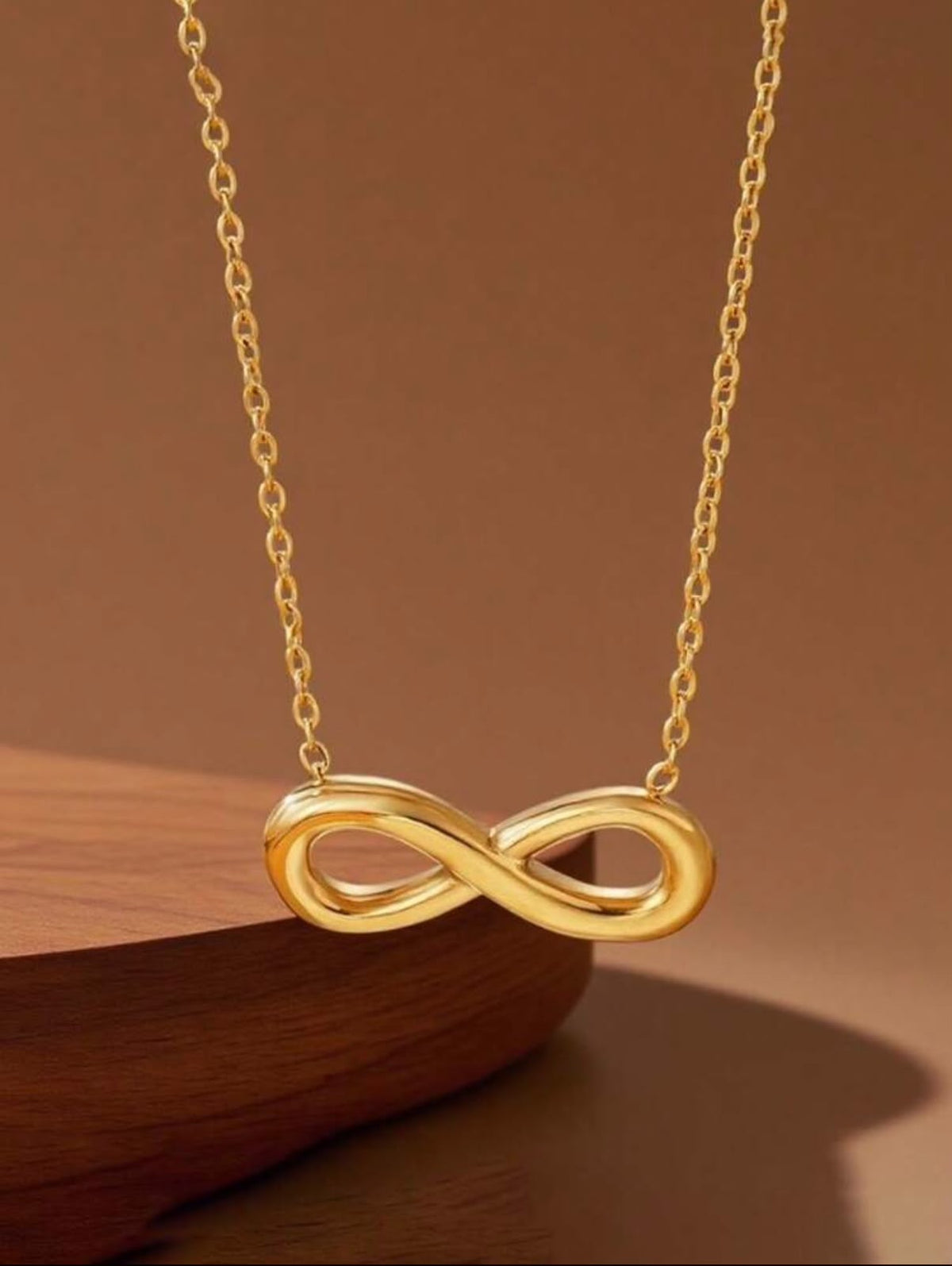 Jewelry necklace